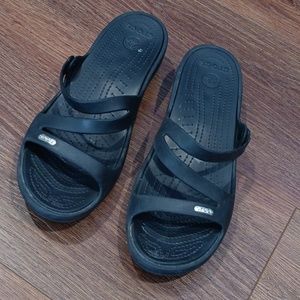 CROCS SWIFT WATER OPEN TOE SANDALS.. #5589